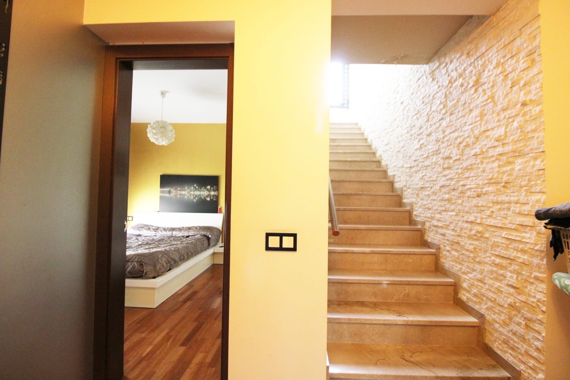 4 chambres, fer et planche à repasser, Wi-Fi, draps fournis