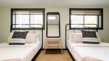 2 bedrooms, iron/ironing board, travel crib, WiFi