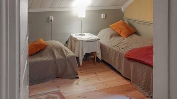 4 bedrooms