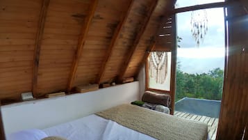 Traditional Chalet, 1 Double Bed, City View, Mountainside | In-room dining