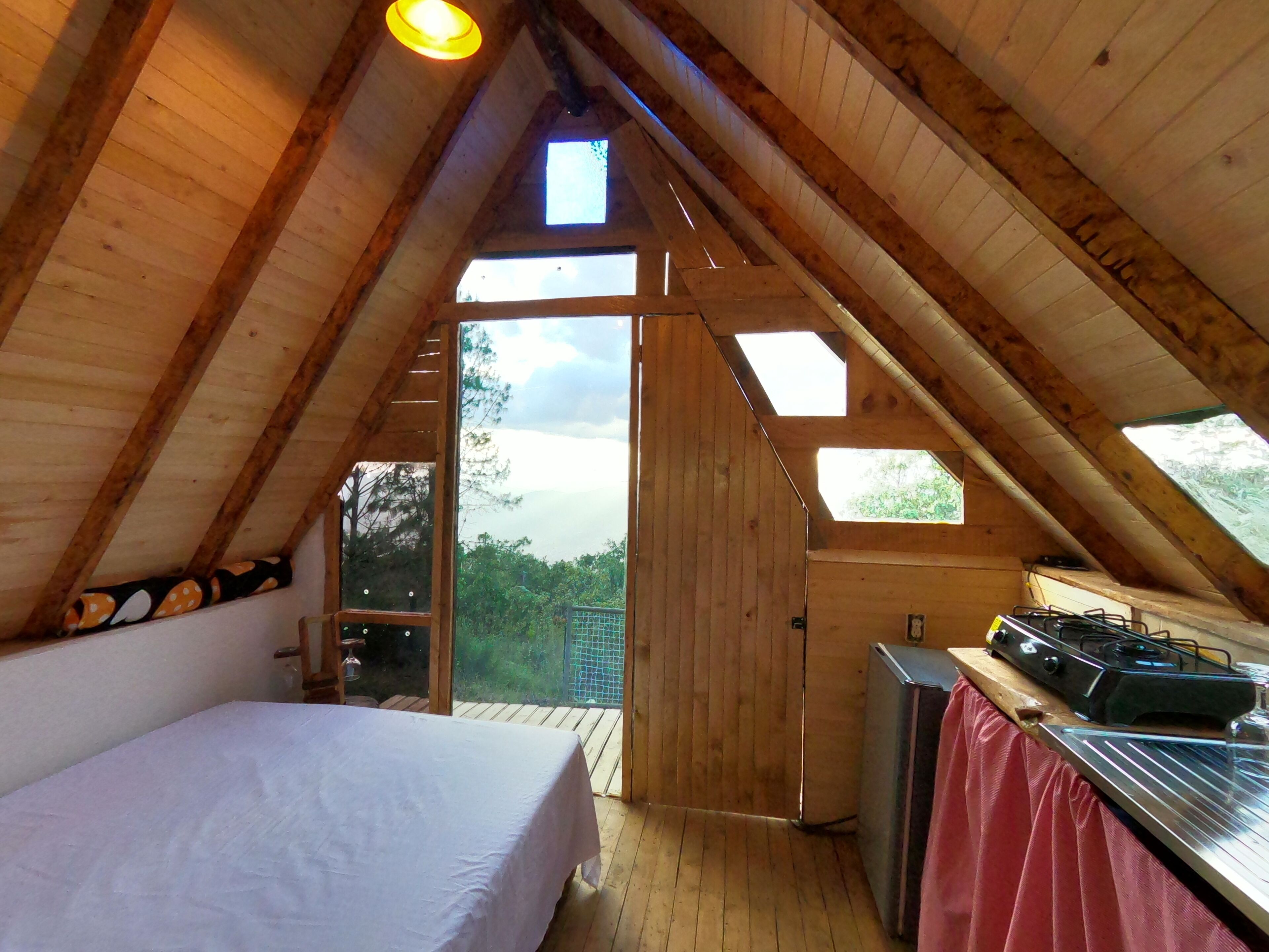 Tradisjonell alpehytte, 1 dobbeltseng, byutsikt, ved fjell | Eget kjøkken