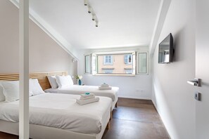 2 habitaciones, tabla de planchar con plancha, wifi y ropa de cama 