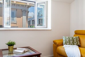 Living area - iFlat | Bright Brand New 2-Bedroom Apt in Monti (Roma)
