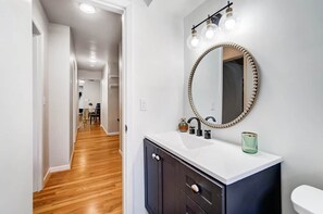 Interior - 2BR Corporate Rental, 30+ Day Stay (Cincinnati)
