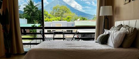 1 bedroom, desk, free WiFi, bed sheets