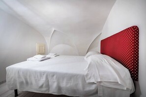 1 soverom, strykejern/-brett, reiseseng for barn og wi-fi (inkludert)