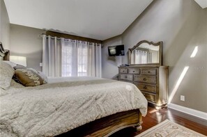 4 chambres, Wi-Fi, draps fournis