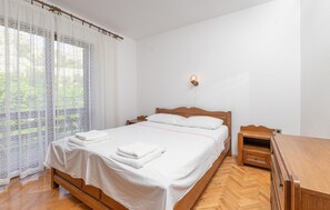 2 bedrooms, free WiFi, bed sheets