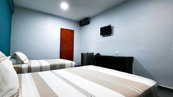 Basic Double Room | Desk, free WiFi