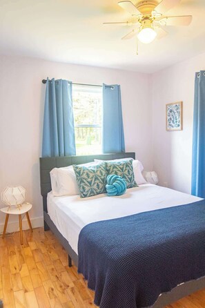 2 chambres, fer et planche à repasser, lit parapluie, Wi-Fi