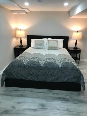 2 chambres, fer et planche Ă repasser, Wi-Fi, draps fournis