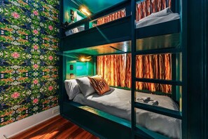 2 soverom, wi-fi (inkludert) og sengetøy