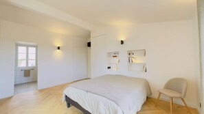 6 bedrooms, free WiFi