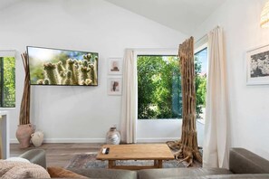 Télévision, espaces bureaux