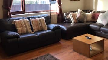 Cottage | Living area | TV, fireplace