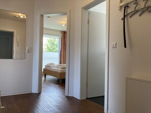 1 habitación, tabla de planchar con plancha y wifi 