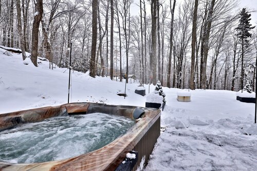 Whitetail Chalet at Killington: 4BR/2BA