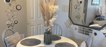 Zen 2b/2b smart townhome in central Jacksonville