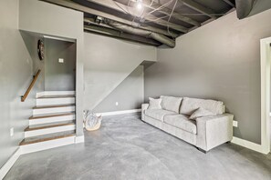 Smart TV, fireplace, video games - Breathtaking Views of Dale Hollow Lake (Monroe)