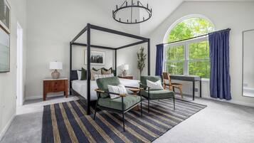 4 bedrooms, desk, iron/ironing board, travel crib