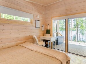 1 chambre, bureau, fer et planche à repasser, Wi-Fi