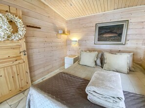 1 Schlafzimmer, Schreibtisch, Bügeleisen/Bügelbrett, WLAN