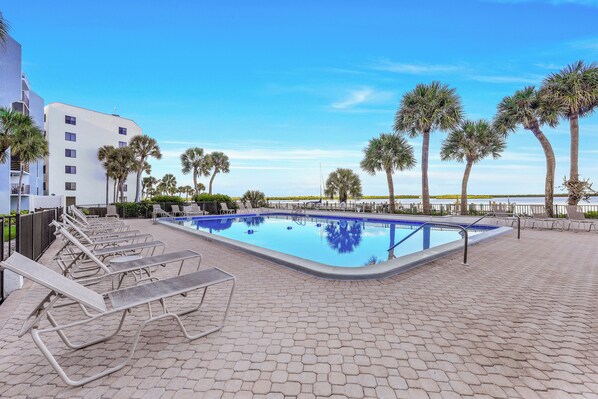 Outdoor pool, a heated pool