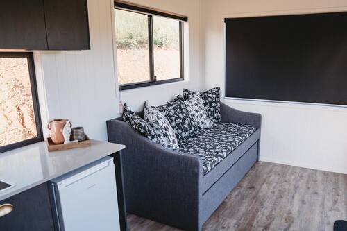 Standard Cabin | Living area