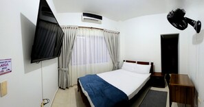 Basic Room | Desk, laptop workspace, free WiFi - HOTEL CENTRAL PARK YOPAL (Yopal)