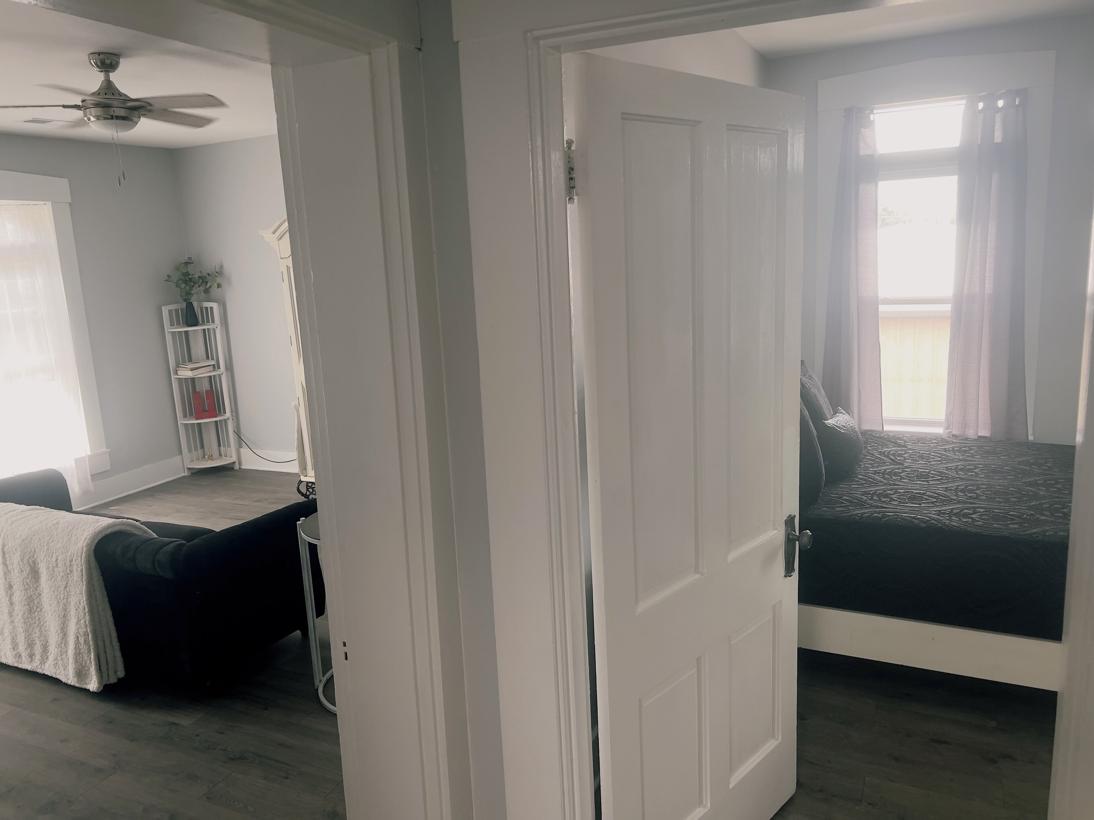 1 habitación, tabla de planchar con plancha, wifi y ropa de cama 