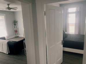 1 makuuhuone, silitysrauta/-lauta, Wi-Fi, vuodevaatteet