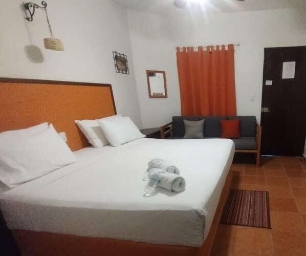Superior Room, 1 King Bed, Private Bathroom | Desk, laptop workspace, free WiFi