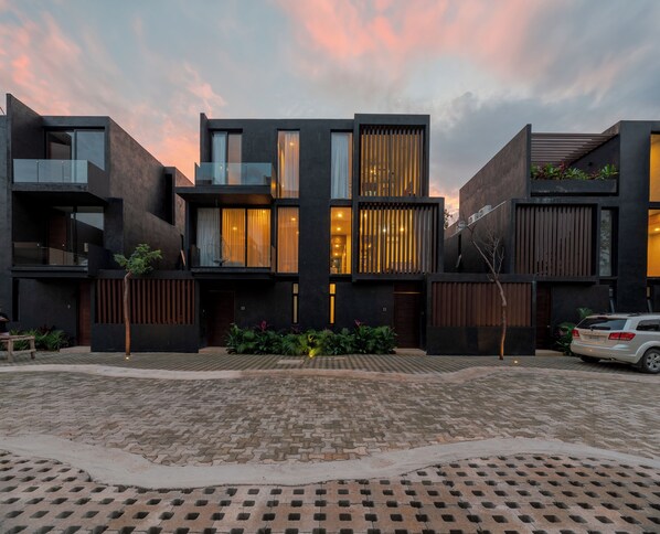 Front of property - Luxury Mansion in Aldea Zama (Tulum)