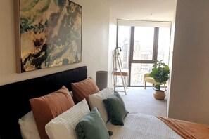 2 habitaciones, escritorio y wifi