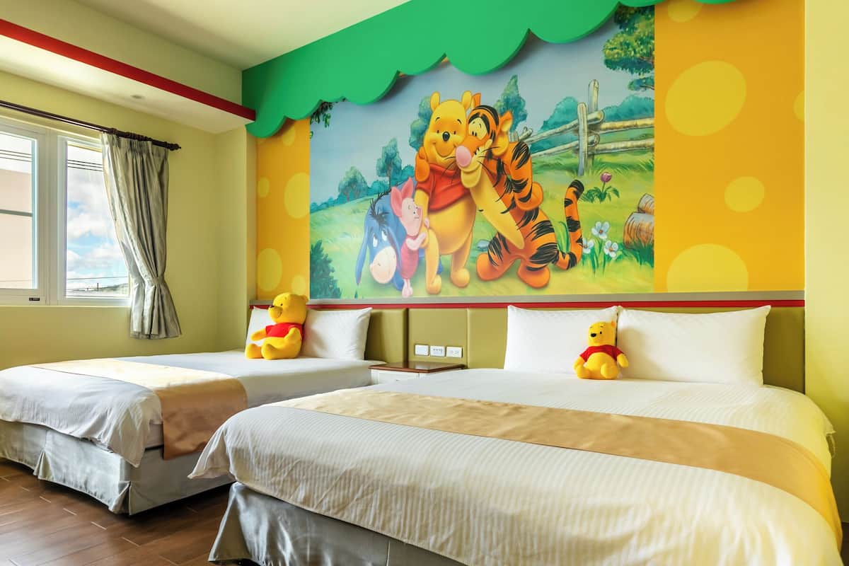 Quadruple Room with Balcony | Blackout curtains, free WiFi, bed sheets