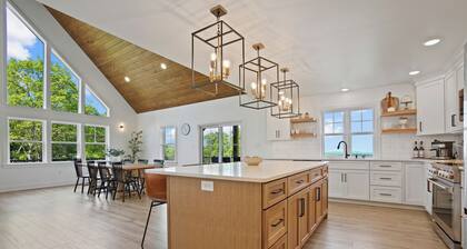 Hidden Acres Retreat | Pickleball + Basketball Court!