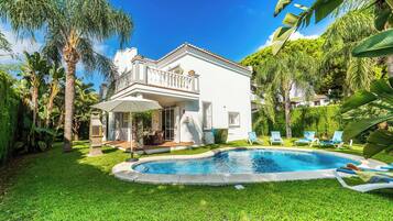 Huvila (3 Bedrooms) | Majoituspaikan julkisivu