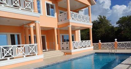 Belle View Royal Villa