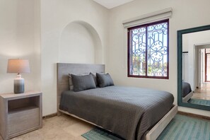 3 bedrooms, iron/ironing board, travel cot, free WiFi