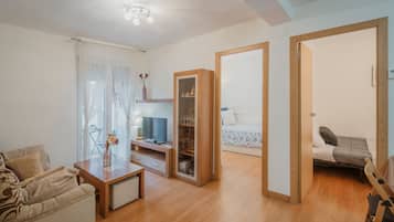 3 slaapkamers, een strijkplank/strijkijzer, beddengoed