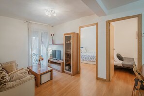 3 Schlafzimmer, Bügeleisen/Bügelbrett, WLAN, Bettwäsche