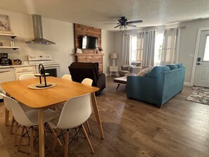 スマートテレビ、暖炉