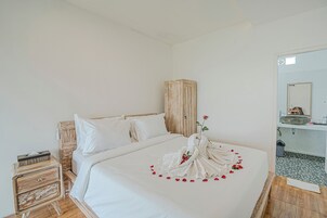 Deluxe Double Room | Blackout drapes, free WiFi, bed sheets