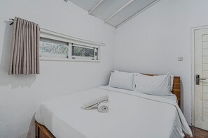 암막 커튼, 무료 WiFi, 침대 시트