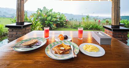 Santya Loka Lodge & Twin Waterfall