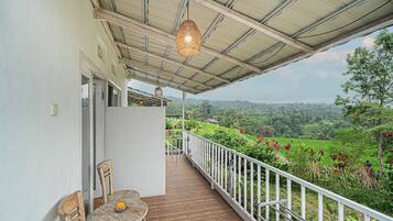 Deluxe Double Room | Terrace/patio