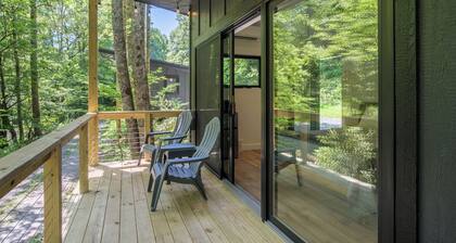 44 Caddisfly Court - Riverfront Fishing Cabin