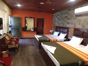 Free WiFi, bed sheets - FERDIN COTTAGE (Nagercoil)