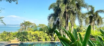 Luxury Pool Villa with Sea Views- 2 minuteWalk to the Beach