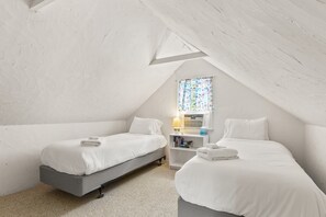 4 Schlafzimmer, Bügeleisen/Bügelbrett, WLAN, Bettwäsche